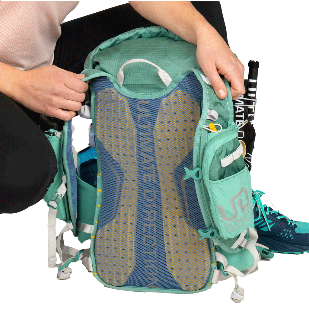 Ultimate Direction FastpackHER 20 Women's Running Backpack